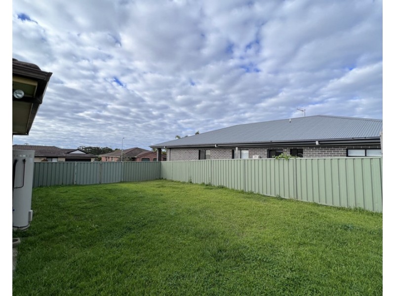 2 Wyden Street, Old Bar NSW 2430