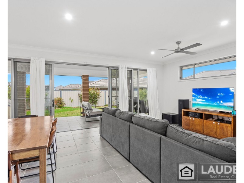36B Bluehaven Drive, Old Bar NSW 2430