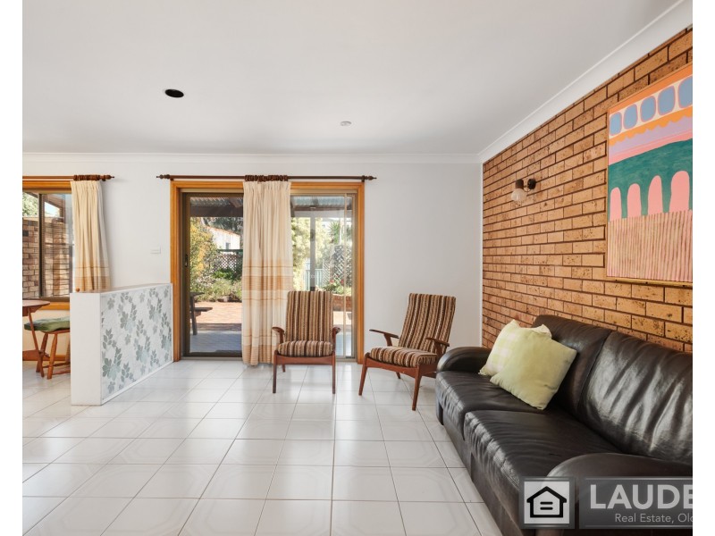 39 Pacific Parade, Old Bar NSW 2430