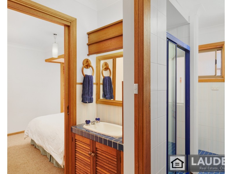 39 Pacific Parade, Old Bar NSW 2430