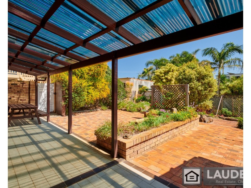 39 Pacific Parade, Old Bar NSW 2430