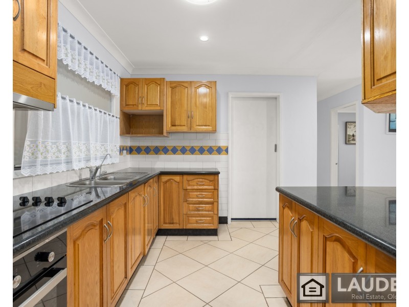 25 Bryan Street, Old Bar NSW 2430