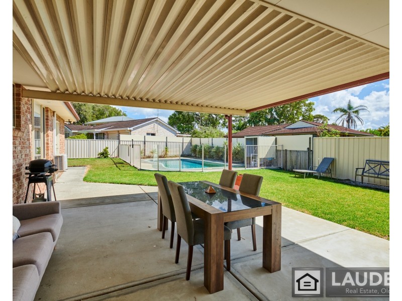 41 Clerke Street, Old Bar NSW 2430