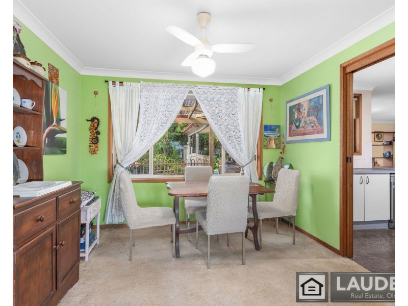 40 Molong Road, Old Bar NSW 2430