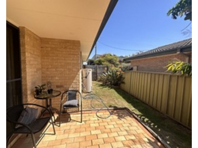 1/36 Richardson Street, Old Bar NSW 2430