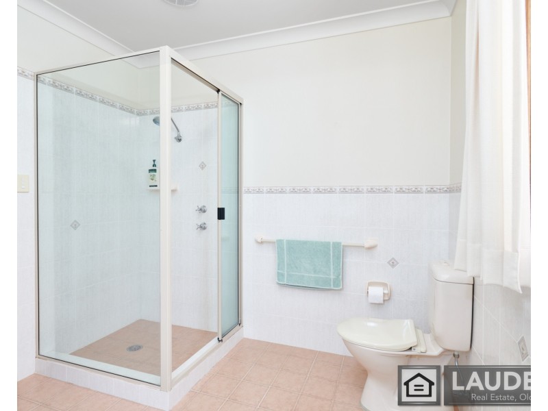 8 Voss Place, Mitchells Island NSW 2430