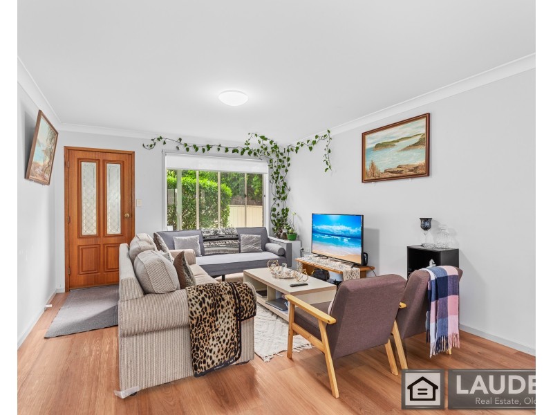 4/13 Connell Street, Old Bar NSW 2430