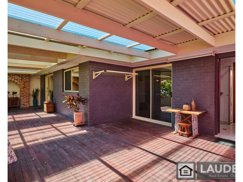 21 Rushby Drive, Old Bar NSW 2430