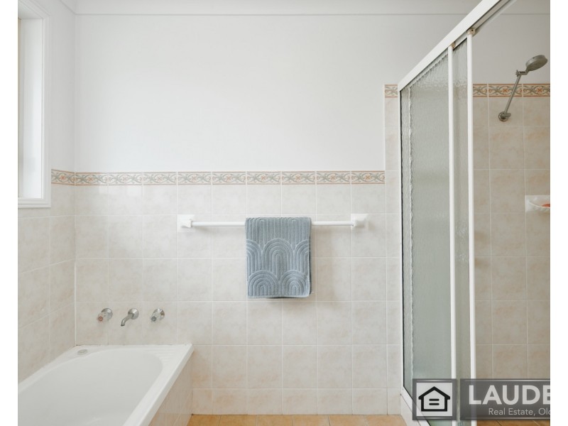 12 Leopardwood Street, Old Bar NSW 2430