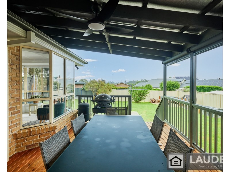 12 Leopardwood Street, Old Bar NSW 2430