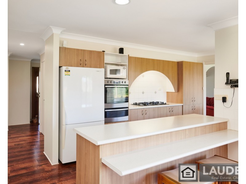 4 Suni Drive, Old Bar NSW 2430