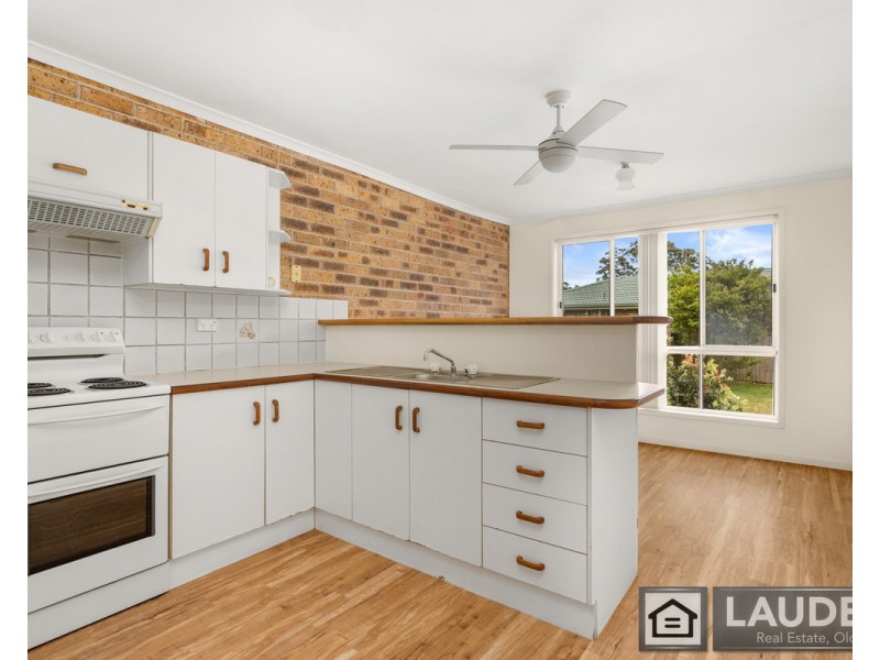 2/7 Farleigh Street, Old Bar NSW 2430