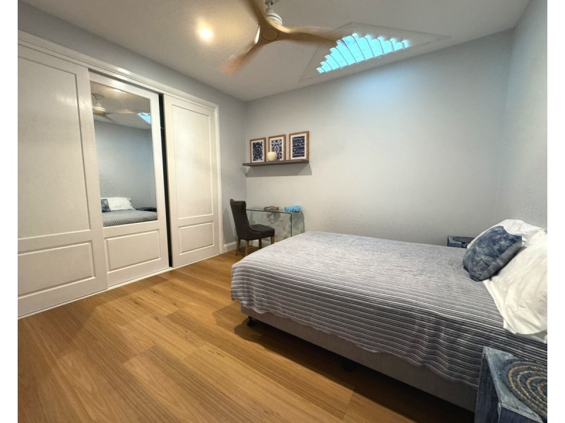 9 Seaview Parade, Wallabi Point NSW 2430