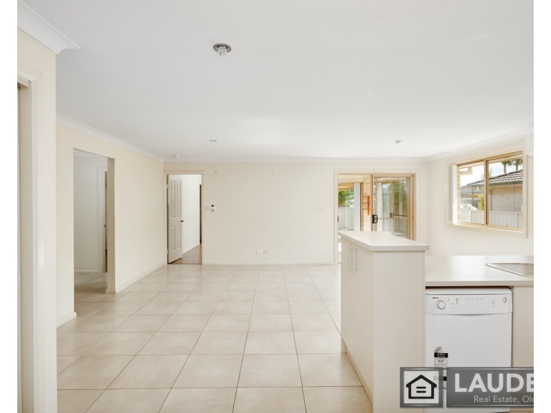 13 Flagtail Avenue, Old Bar NSW 2430