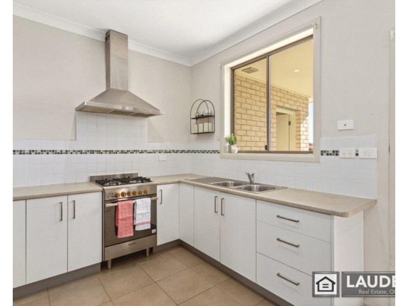 75 Old Bar Road, Old Bar NSW 2430