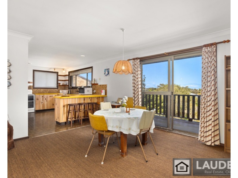 8 Connell Street, Old Bar NSW 2430