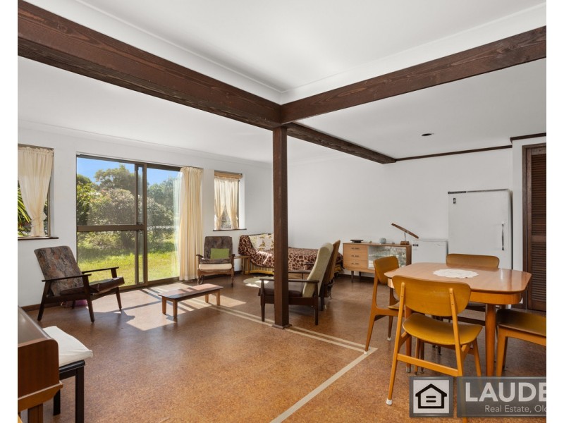 8 Connell Street, Old Bar NSW 2430