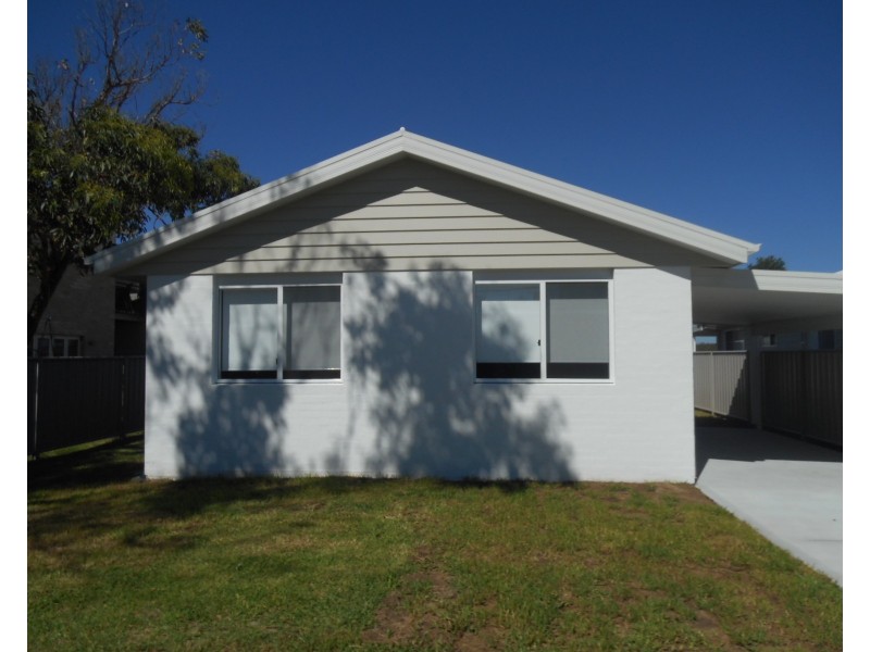 2A/40 Lewis Street, Old Bar NSW 2430