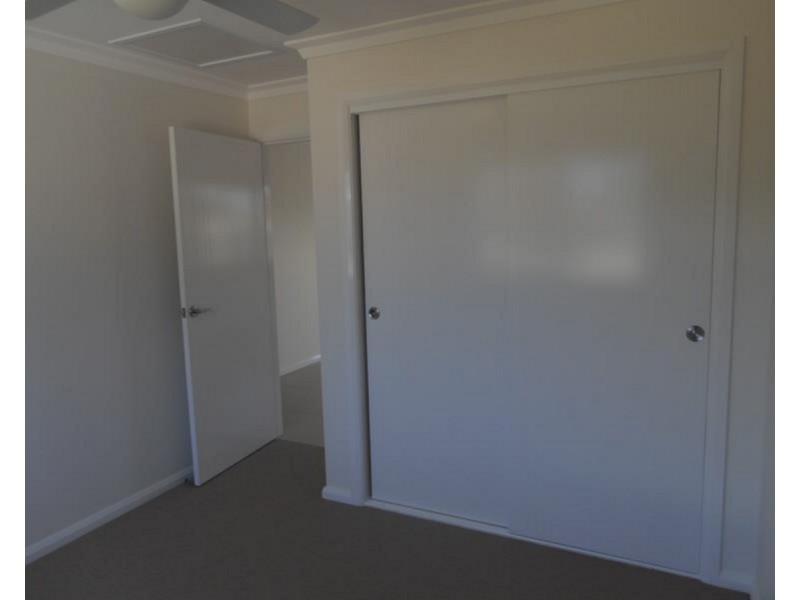 2A/40 Lewis Street, Old Bar NSW 2430