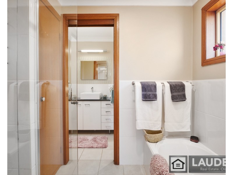 21 Rushby Drive, Old Bar NSW 2430