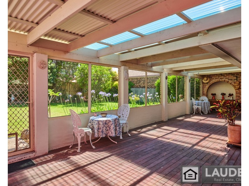 21 Rushby Drive, Old Bar NSW 2430