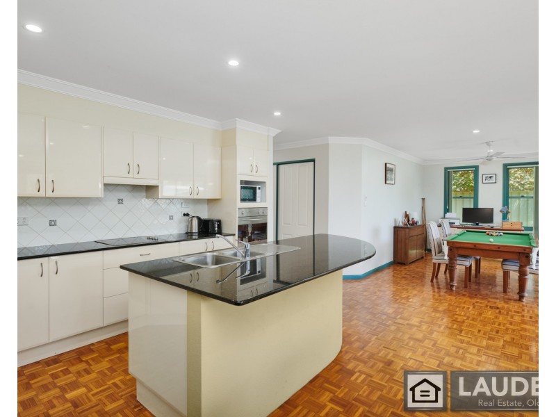 1/19 Mistral Place, Old Bar NSW 2430