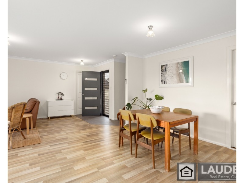 4/15 Connell Street, Old Bar NSW 2430