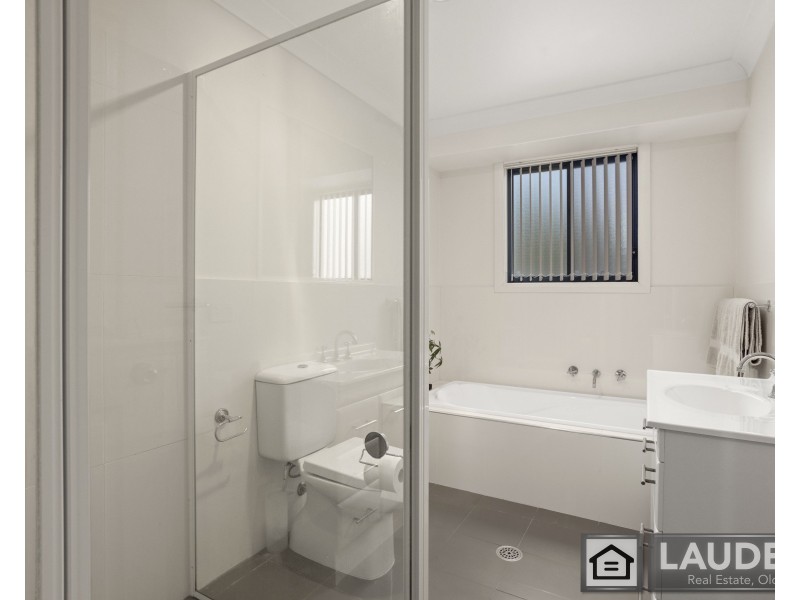 4/15 Connell Street, Old Bar NSW 2430