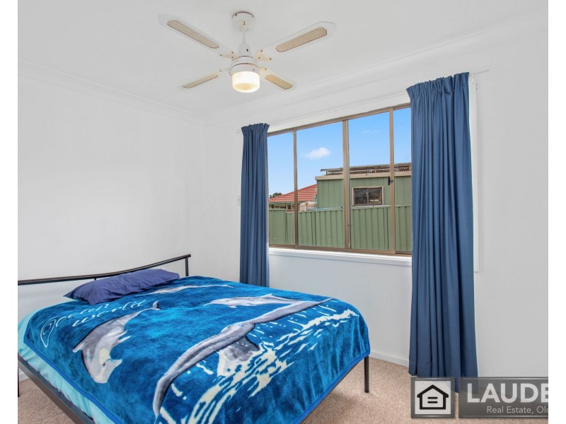 8 Paradise Close, Old Bar NSW 2430