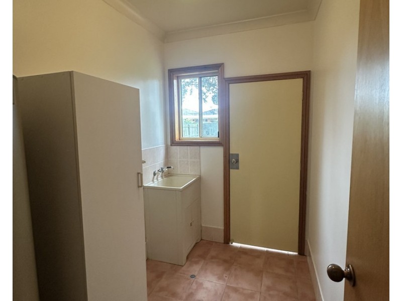 7 Pryor Crescent, Old Bar NSW 2430