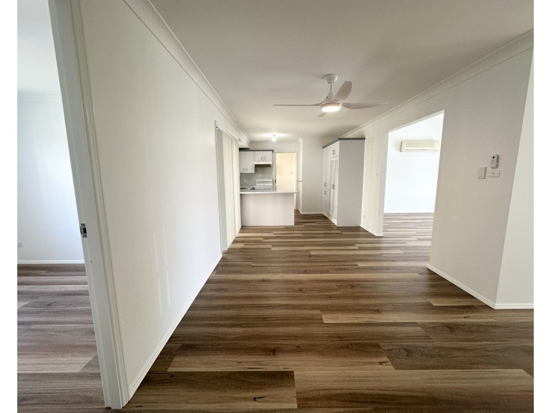 1/1 Paradise Close, Old Bar NSW 2430
