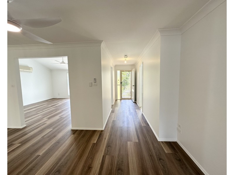 1/1 Paradise Close, Old Bar NSW 2430