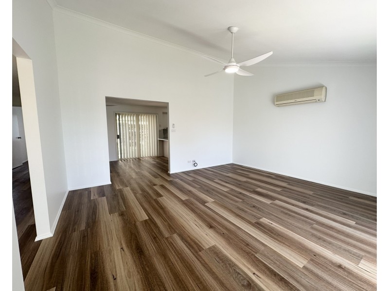 1/1 Paradise Close, Old Bar NSW 2430