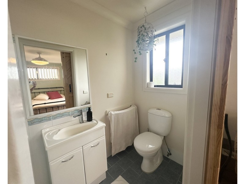 2/15 Mistral Place, Old Bar NSW 2430