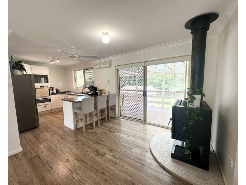 106 Waterman Street, Old Bar NSW 2430