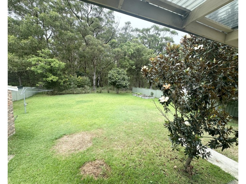 106 Waterman Street, Old Bar NSW 2430