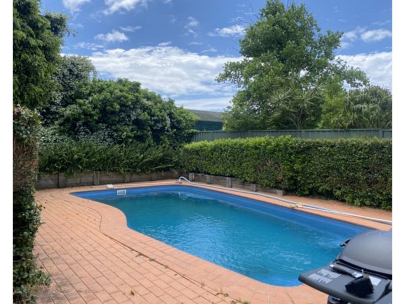 25 Rushby Drive, Old Bar NSW 2430