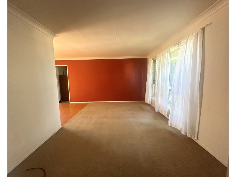 25 Rushby Drive, Old Bar NSW 2430