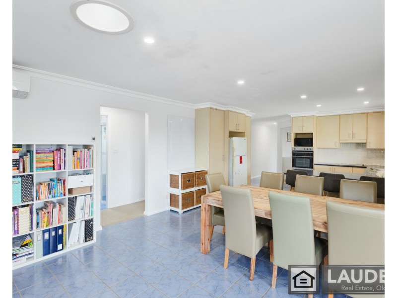 11 Bluehaven Drive, Old Bar NSW 2430