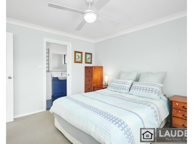 11 Bluehaven Drive, Old Bar NSW 2430