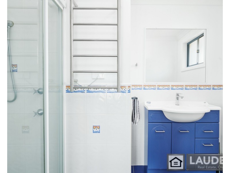 11 Bluehaven Drive, Old Bar NSW 2430