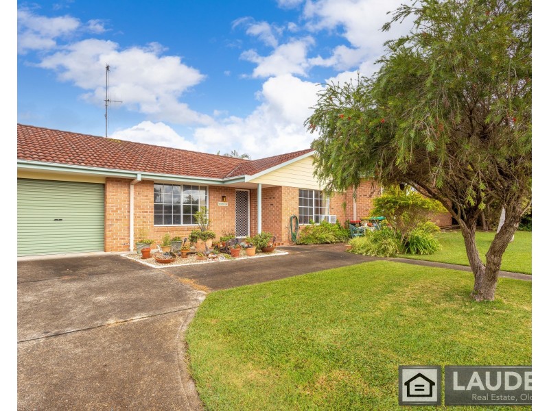 2/2 Paradise Close, Old Bar NSW 2430