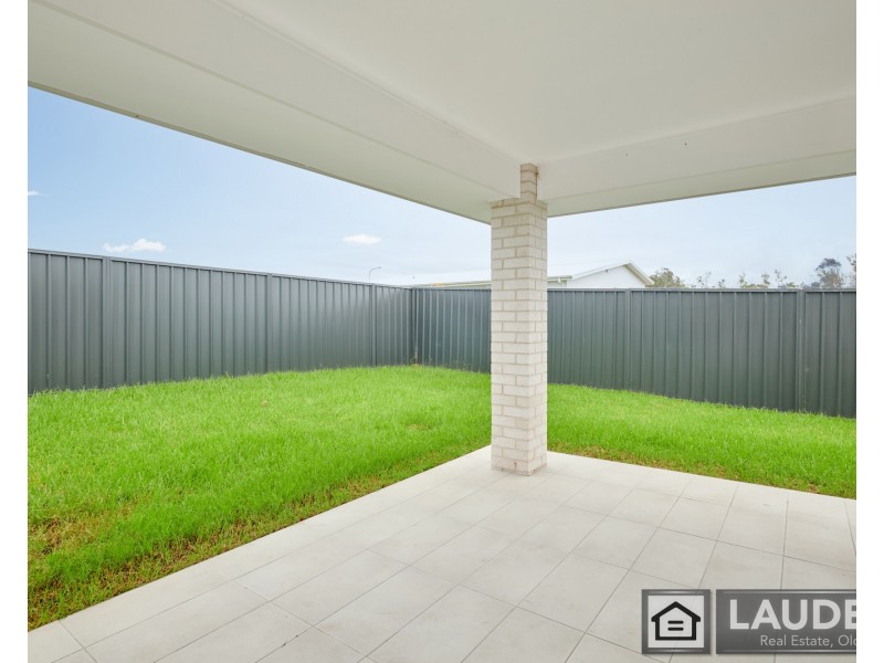 20 Cubbaroo Street, Old Bar NSW 2430