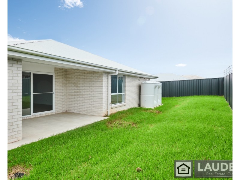 20 Cubbaroo Street, Old Bar NSW 2430