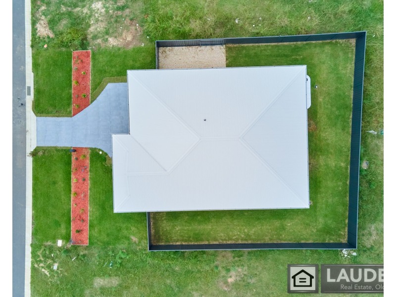 20 Cubbaroo Street, Old Bar NSW 2430