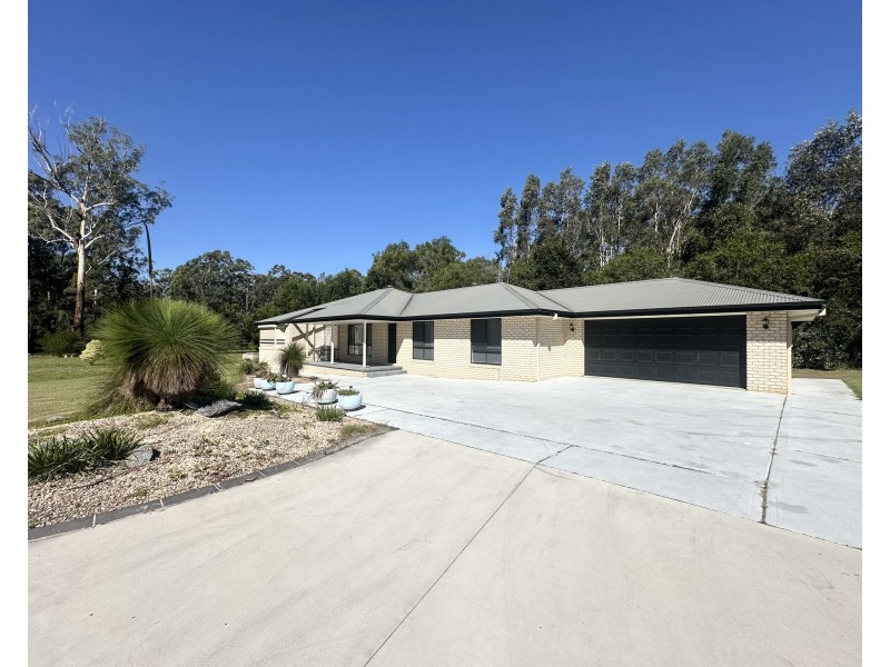 4 Peppermint Place, Old Bar NSW 2430