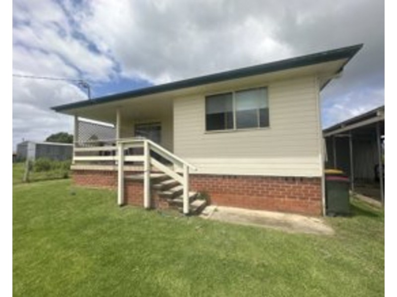 19 Polsons Road, Oxley Island NSW 2430