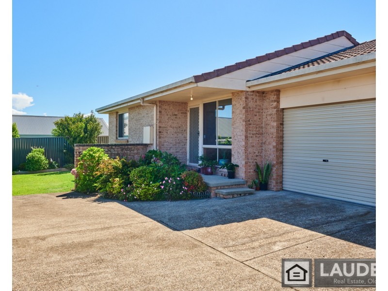 2/68 Wyden Street, Old Bar NSW 2430