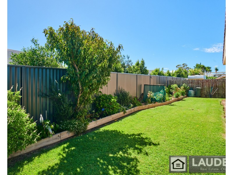 2/68 Wyden Street, Old Bar NSW 2430