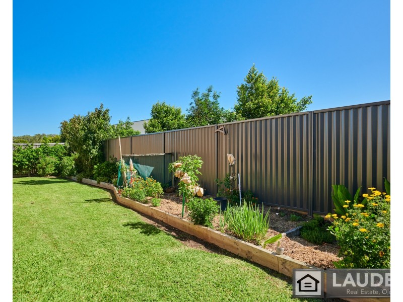 2/68 Wyden Street, Old Bar NSW 2430